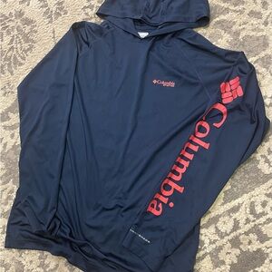 Columbia Dark Blue Hoodie with Vibrant Red Accents